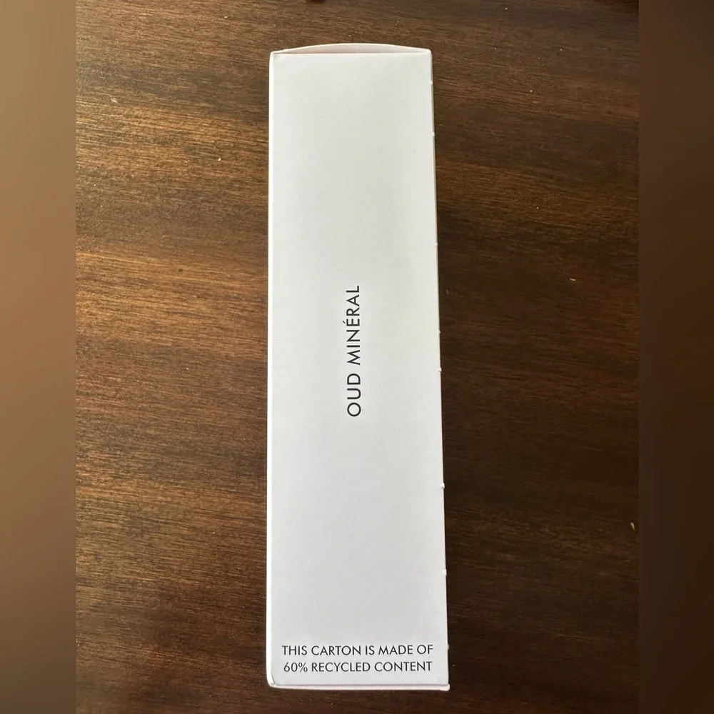 Moroccanoil Oud Minéral Invigorating Shower Gel - Picture 8 of 9